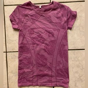 lululemon girls (ivivva) shirt size large, pink rose